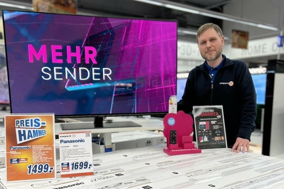Christian Zander, Abteilungsleiter Unterhaltungselektronik.