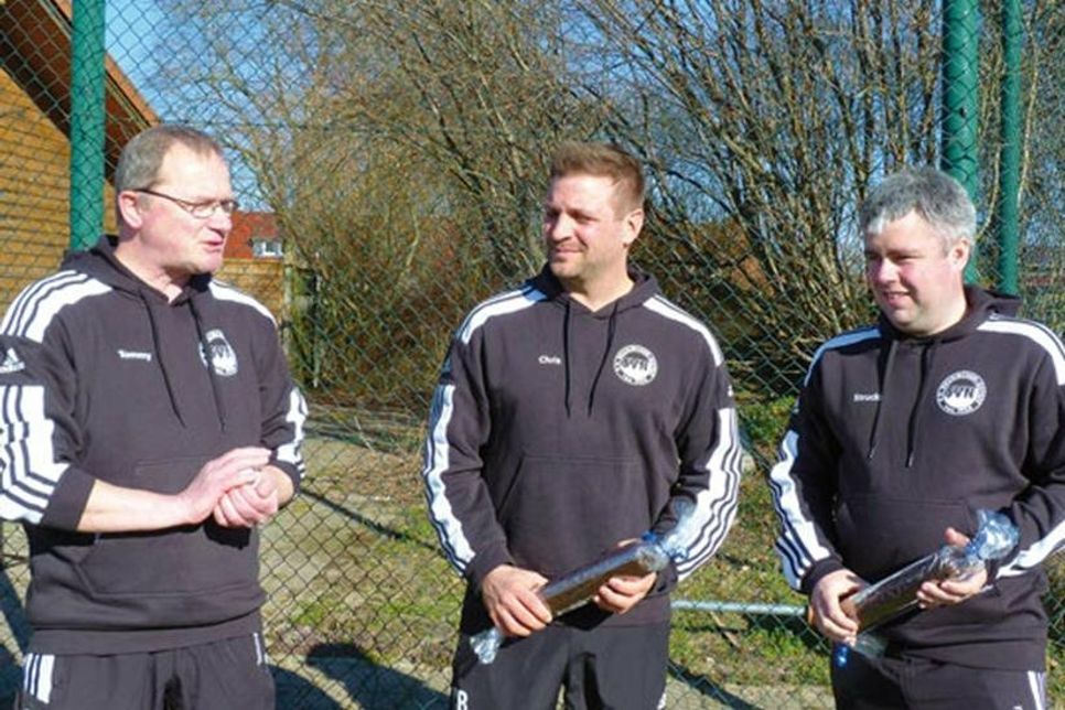 Thomas Nölting dankte Chris Bork und Sascha Struck für ihr Engagement.
