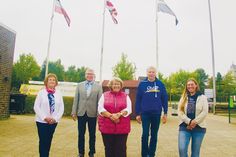 Der neugewählte Dorfvorstand in Pönitz: Marlies Powonska (v.l.), der   Stv. Dorfvorsteher Christian Harder,  Dorfvorsteherin Regina Scharnweber, Thorsten Wesner und Stephanie Apel.