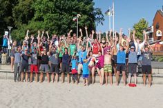 Alle Teilnehmer des 20. NLC Beachvolleyballturniers.