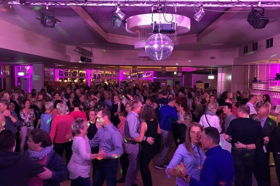 Zum letzten Mal in diesem Jahr findet am Samstag die Tanz-Nacht in Grömitz statt.