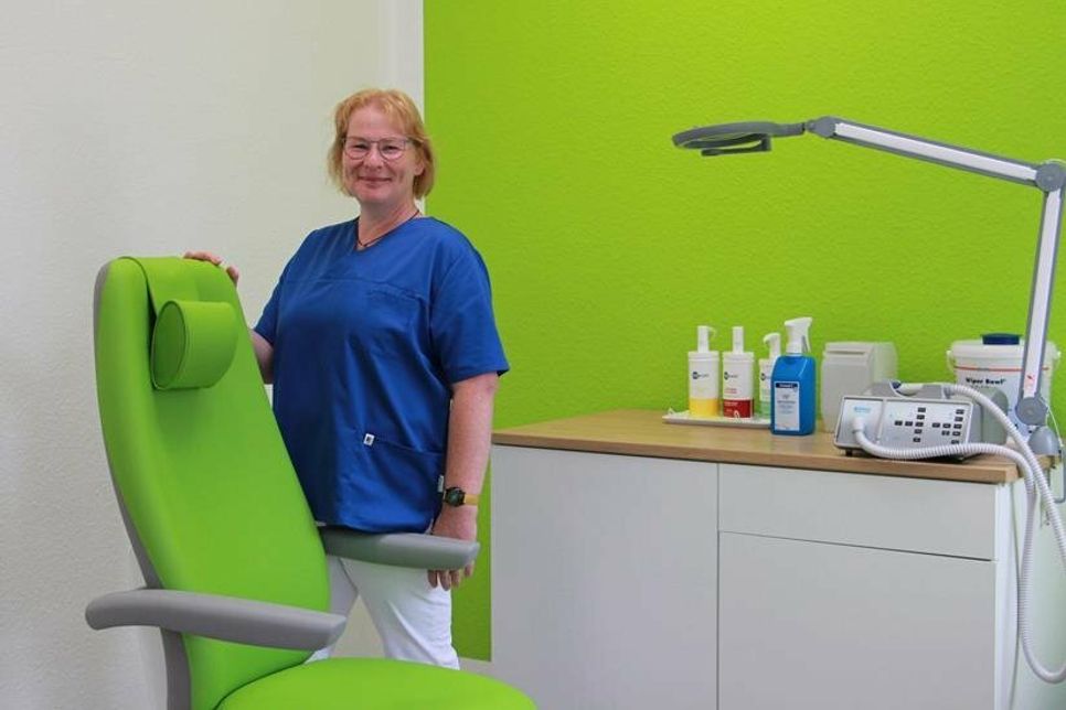 Bei Podologin Helga Scheele dreht sich alles um die Fußgesundheit: „Man kann den Menschen damit viel Gutes tun.“