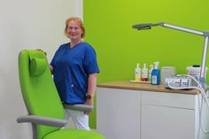 Bei Podologin Helga Scheele dreht sich alles um die Fußgesundheit: „Man kann den Menschen damit viel Gutes tun.“