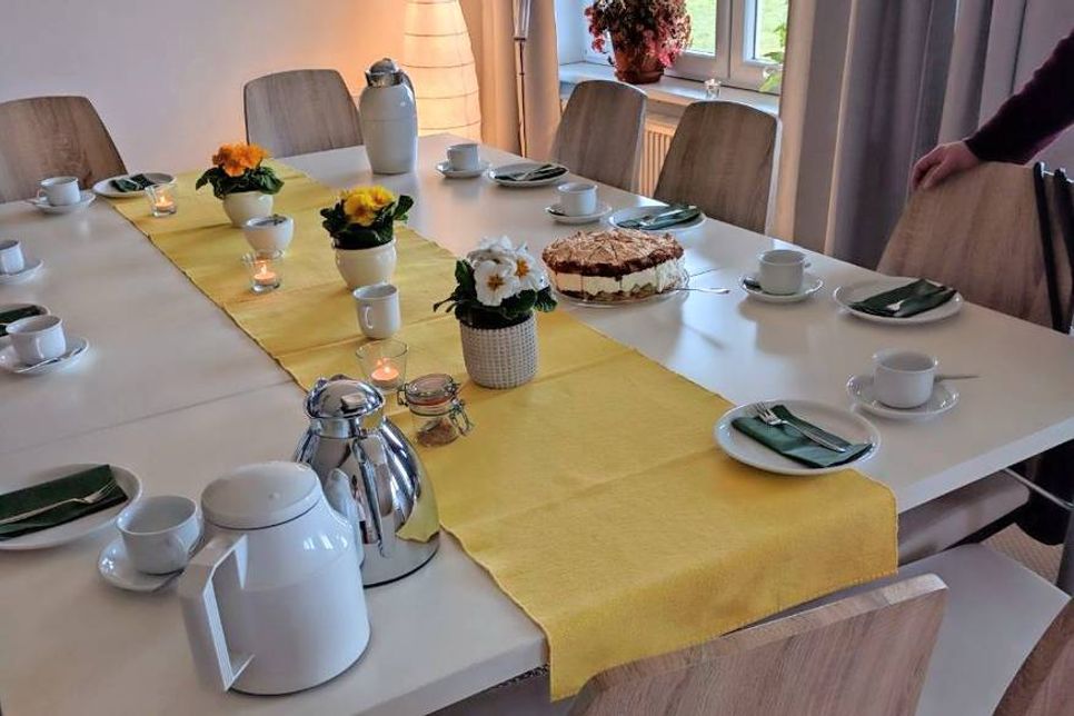 Das Trauercafé findet jeden zweiten Mittwoch im Monat von 14 bis 16 Uhr in den Räumen des Hospizvereins Am Holm 30 statt.