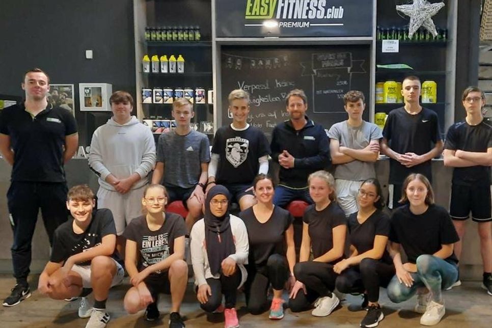 Wahl-Pflicht-Unterricht „Sport und Gesundheit“ fand im Fitnessstudio statt.