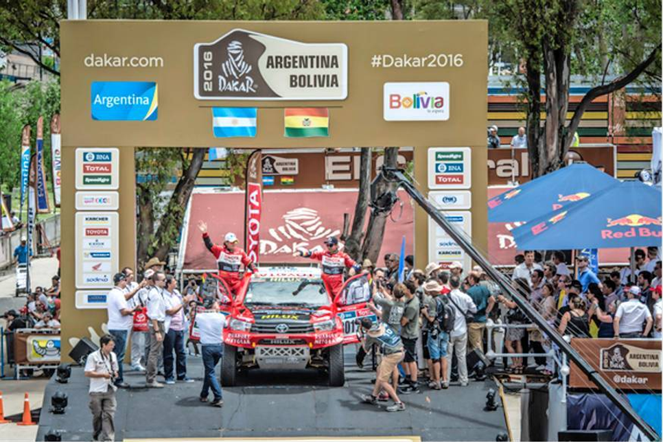 2009, 2011–2013, 2015–2016: Sechs „Dakar“-Trophäen für das erfolgreichste Duo der Südamerika-„Dakar“.