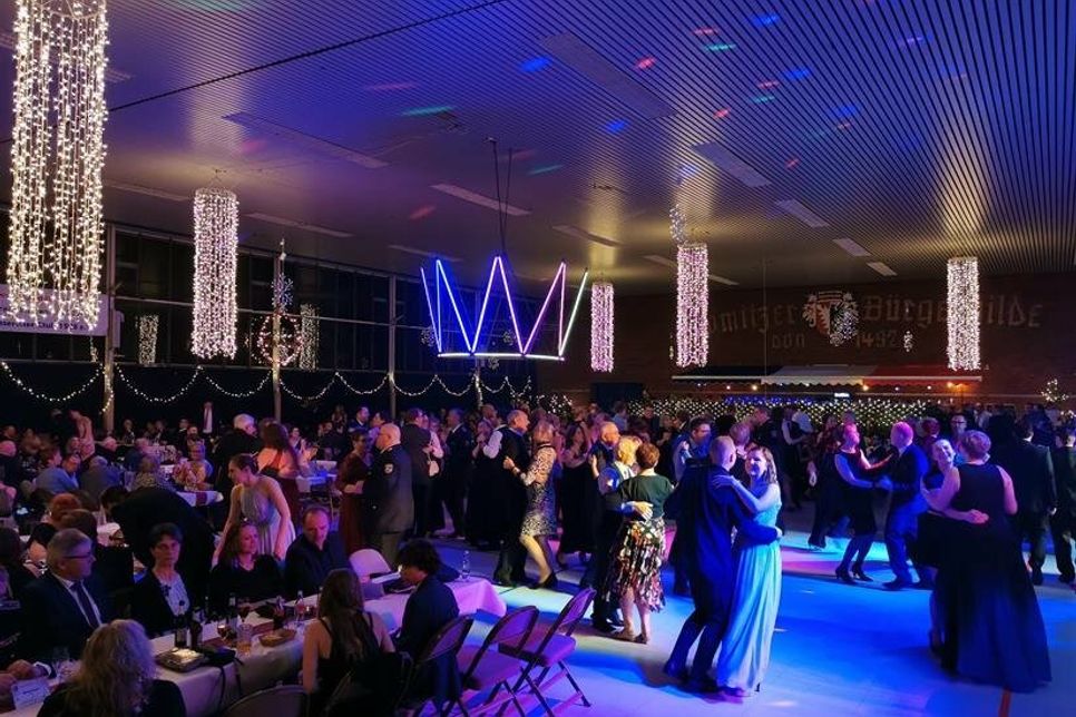 Über 500 Gäste feierten in der Gildehalle. (Foto: Jacob Revenstorf)