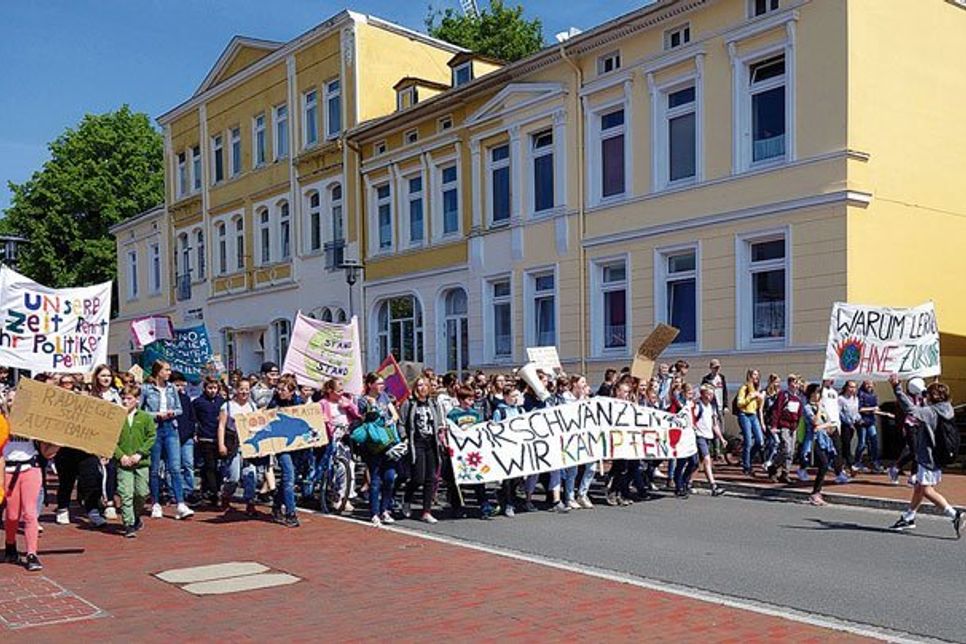 Die Schülerinnen und Schüler haben den Klimaschutz mit ihren Fridays for Future (hier am Freitag vor der Wahl) zum Thema gemacht.