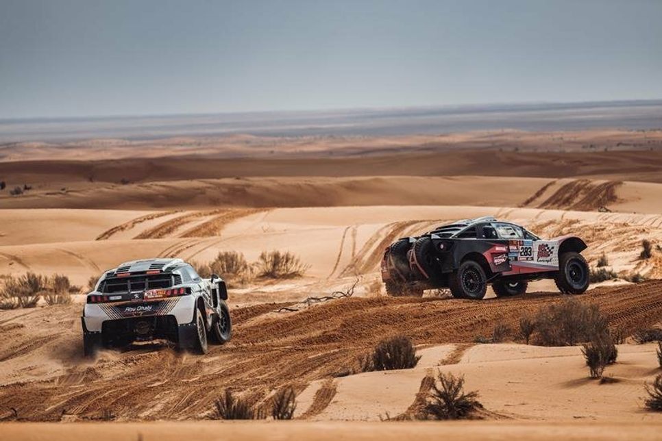 Das Projekt „normale Startposition“ kommt voran: gutes Tagesresultat für Scheich Khalid Al-Qassimi und Dirk von Zitzewitz. Foto: MCH Photo