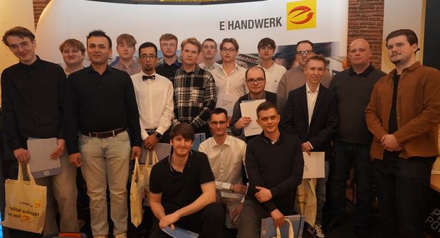 Die freigesprochenen Gesellen der Schulstandorte Eutin und Oldenburg.