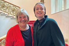 Annika Voigt (re.) bekam Einblicke in den Alltag der Abgeordneten Bettina Hagedorn.(Foto: Büro Hagedorn)