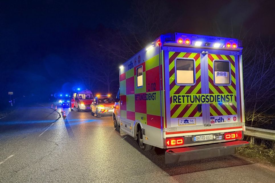 Aufgrund der Vielzahl von betroffenen Personen wurde der Einsatz des Rettungsdienstes erhöht.