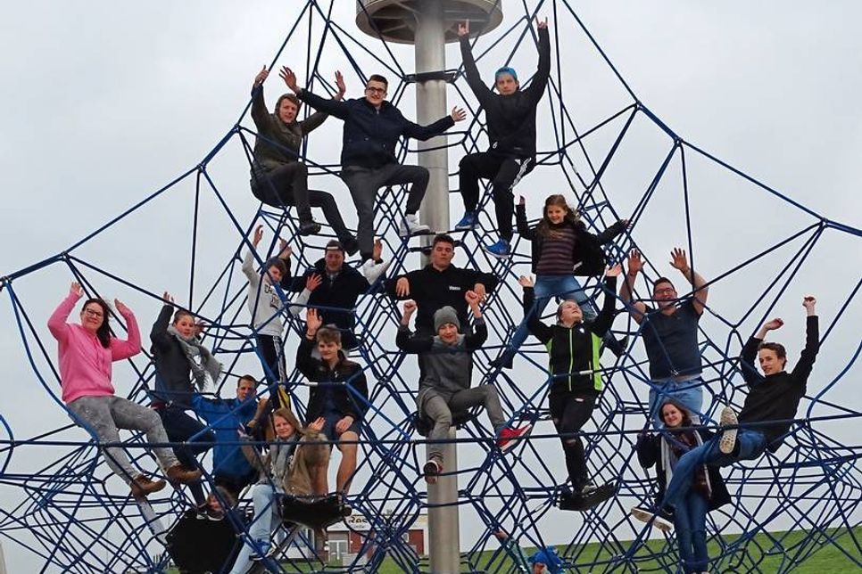 23 Kinder, Jugendliche und junge Erwachsene haben sich in den vergangenen Wochen regelmäßig zusammengefunden, um in diversen Workshops die Zukunft in Neustadt gemeinsam zu gestalten.