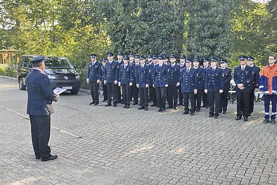 Vor einer Woche stellten sich die Feuerwehrleute aus Ovendorf der Leistungskommission.