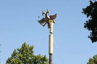 Der hölzerne Vogel zeigte sich vor dem Schießen in seiner vollen Pracht.