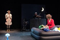 Eine Fantasie mit Theater, Tanz und Musik - Schauspiel für Menschen ab 4,5 Jahren.