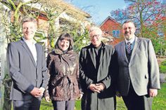 Talb-Vorstand André Rosinski mit den Bürgermeistern Dr. Tordis Batscheider, Volker Owerien und Volker Weidemann (v. lks.).