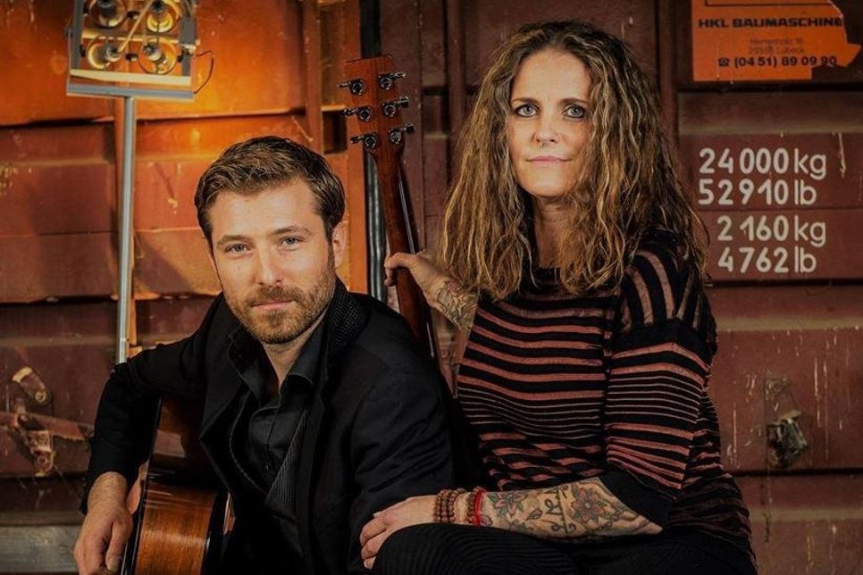 Lukas Kowalski &amp; Esther Jung