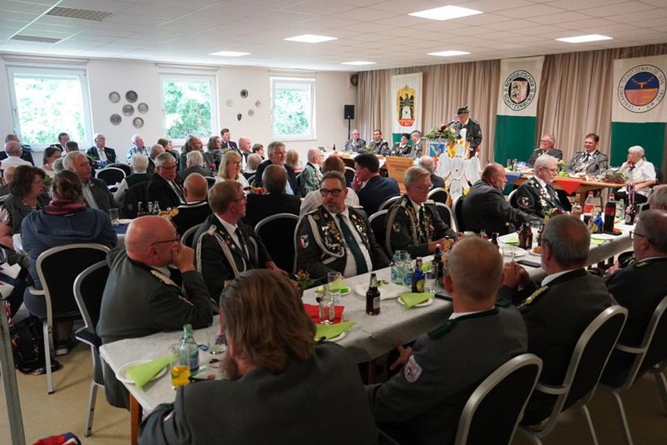 Festkommers im Schießsportzentrum.