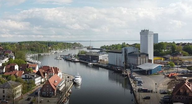 Das neue Vereins- und Bürgerzentrum „Glückshafen“ befindet sich im Haus der Manufakturen auf der Hafenwestseite (ehemals Glücksklee-Fabrik).