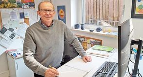 Carsten Berthold-Clausen hat ein offenes Ohr für alle Anliegen. Sein Büro befindet sich in Preetz.