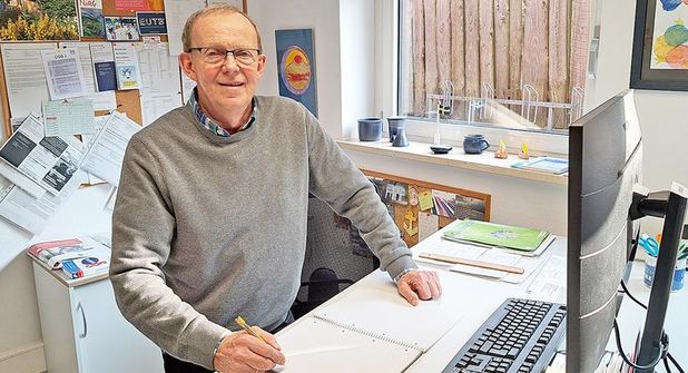 Carsten Berthold-Clausen hat ein offenes Ohr für alle Anliegen. Sein Büro befindet sich in Preetz.