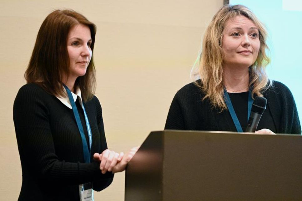 Die Kitawerk-Geschäftsführerinnen und Regionalleiterinnen Silja Wietstock (lks.) und Karin Meier, die über ihre Arbeit und aktuelle Problemstellungen berichteten.