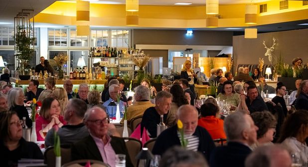 Der Abend in der Strandhalle verspricht eine kulinarische Rundreise durch die zehn teilnehmenden Gastronomiebetriebe.