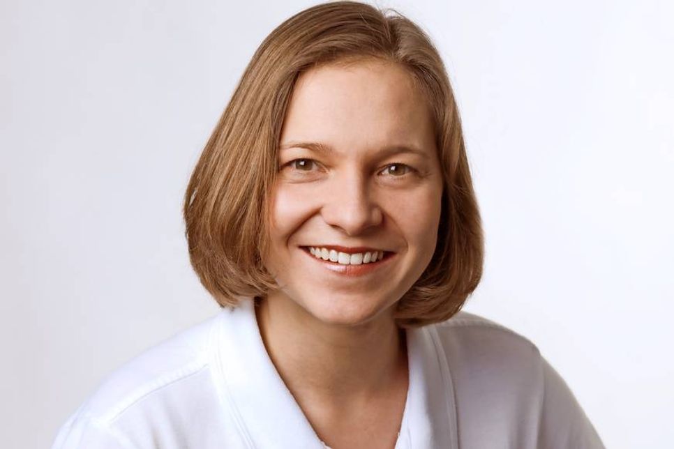 Frau Dr. Hornberger.