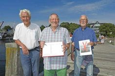 Wollen den Hafen in seiner traditionellen Form erhalten: Wolfgang Merkel, Gerhard Grundl und Dieter Lütkenhorst