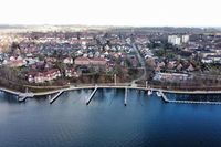 Neustadt aus 80 Metern Höhe gesehen. Fotograf beziehungsweise Drohnenpilot ist Andreas Reichert.