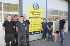 Das Team vom Autoservice Warnow mit Inhaber Stefan Gruschinske und seiner Frau Mareen. (re.).