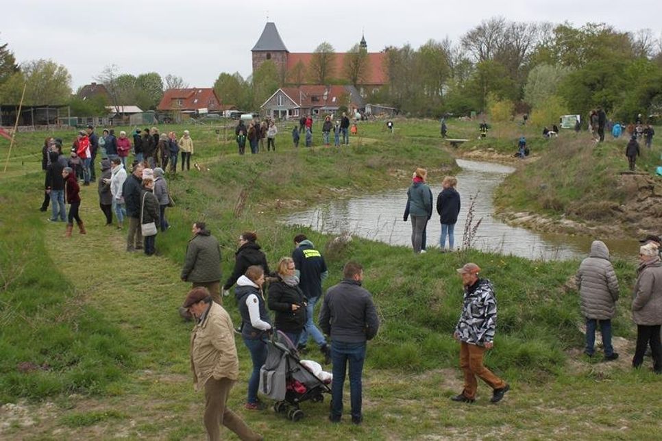 Das traumhafte Areal wurde um einen 400 Meter langen Graben und ein Amphitheater erweitert.