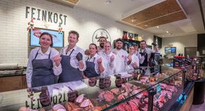 Ausgezeichnete Fleischtheke, ausgezeichnetes Team: Rewe Haase hat sich den 1. Platz beim Fleisch-Star 2026 gesichert.