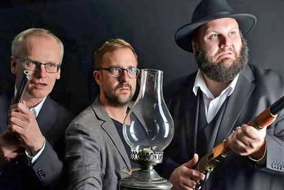 Bei der Plöner Kulturnacht 2025 treten auch „Drei Herren“ vor den Zuschauern in Aktion.