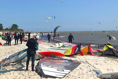 Die Ostsee gilt als vielseitiges Revier für Wassersport.