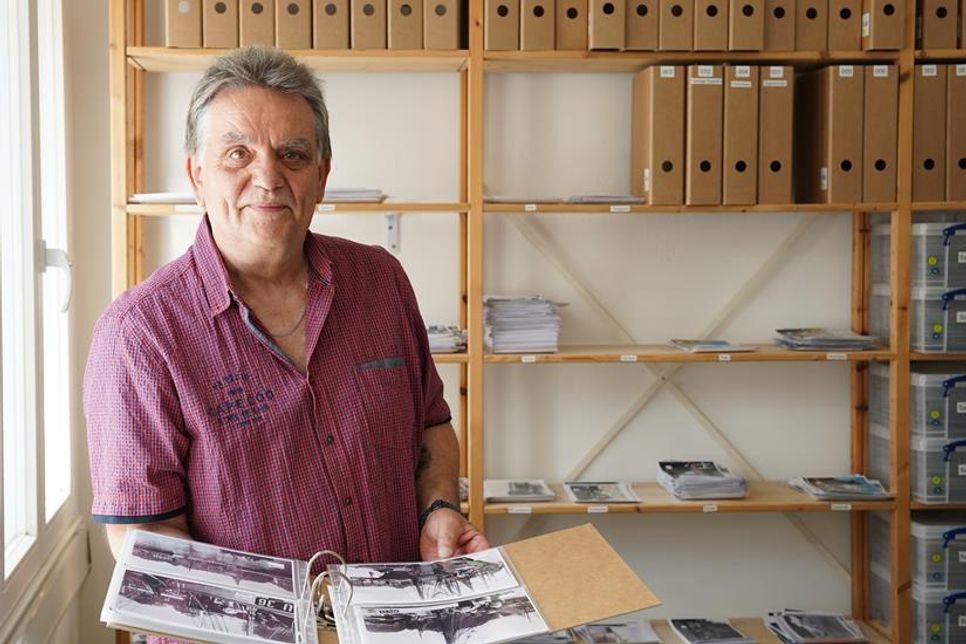 Stadtarchivar Thomas Schwarz übernimmt das Anlegen des Archivs.