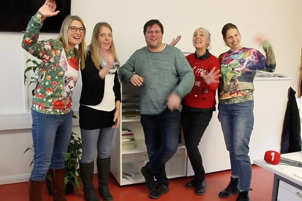 Auch die reporter-Redaktion wünscht ein schönes Weihnachtsfest.