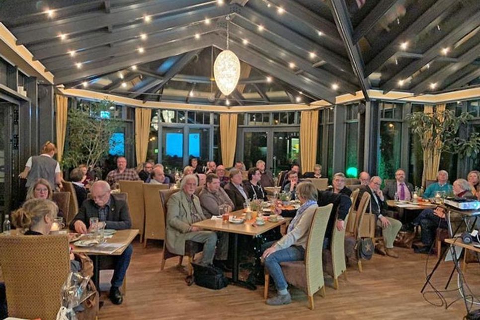 Der Wintergarten des Hotel Ruser – hier fühlten sich die Gewerbetreibenden wohl.