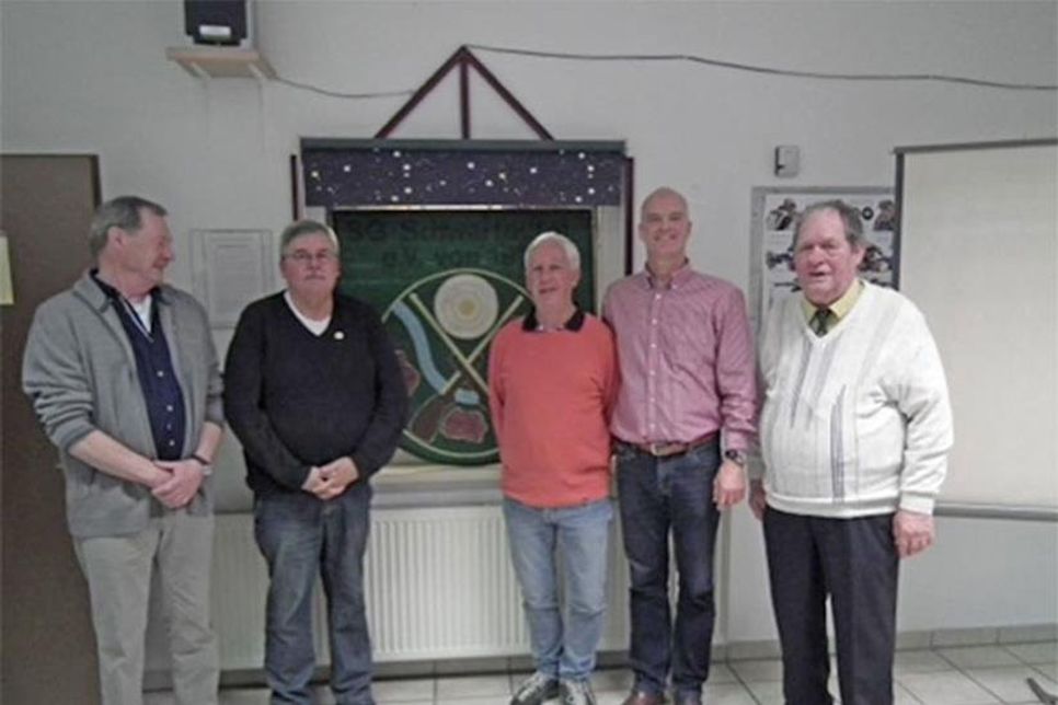 Geehrte Gründungsmitglieder: v.l. Herbert Ried (2. Vorsitzender), Volker Dose, Günter Abel, Helmut Kriese, Günter Heick, Horst Kozian, Erhard Wetendorf, Joachim Abel, Günter Reiche, Rene Frick (1. Vorsitzender) Dietmar Jurkuweit, leider erkrankt und nicht auf dem Bild Emil Knoop