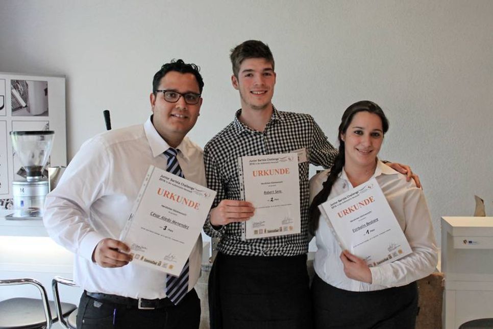 Die Top 3 der Junior Barista Challenge: Estibalin Beatore, Robert Sens und César Aledo Menendez (v. re.).