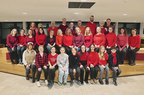 Am nächsten Dienstag findet das Weihnachtskonzert des GaM-Schulchors im Foyer der Schule statt.