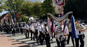 Auch in diesem Jahr wird der Feuerwehrmusikzug Grömitz den Festumzug begleiten.
