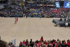 Volles Haus in der Sydbank-Arena: 258 Handball-Mannschaften aus sechs Nationen warten auf die Eröffnungszeremonie.