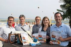 Joachim Nitz (Direktor Timmendorfer Strand Niendorf Tourismus), André Rosinski (Vorstand Tourismus Agentur Lübecker Bucht), Friedrich Flüh (Timmendorfer Strand Niendorf Tourismus), Sonja Zastrow (Tourismus Agentur Lübecker Bucht) und Hendrik Fels (freshview) (v. lks.).