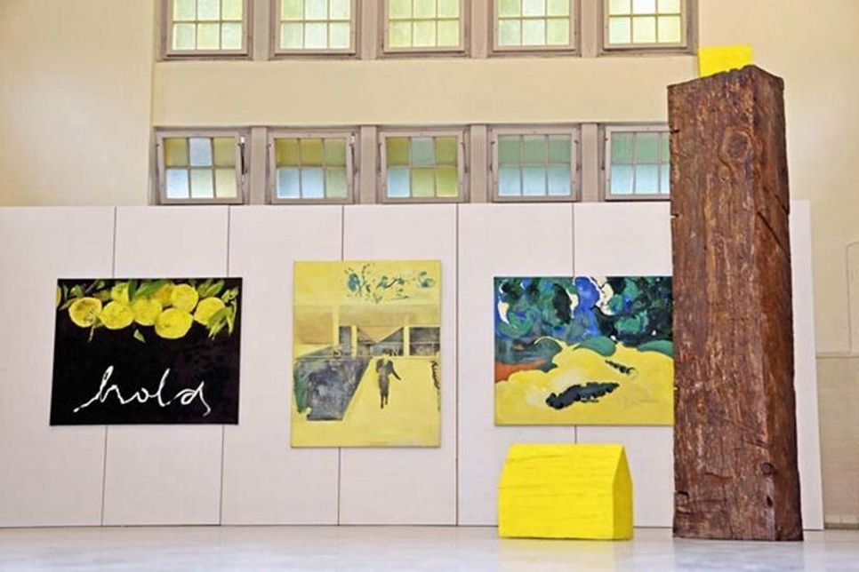 Die einzige Skulptur, bestehend aus zwei Teilen, hat Wang Shugang aus Nepal geschaffen.