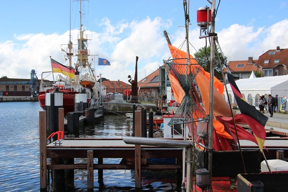 Das Fischeramt liegt direkt am Neustädter Hafen.