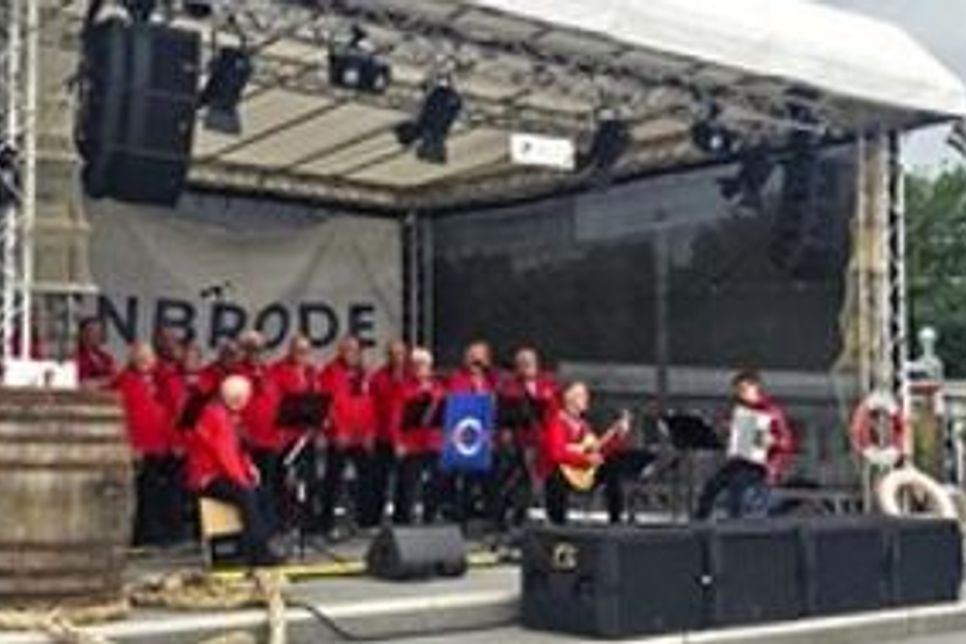 Auftritt des Shanty-Chors