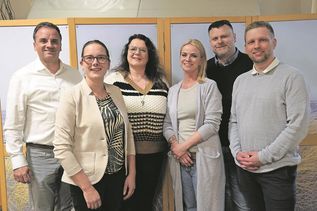 Der Vorstand des Grömitzer Gewerbevereins: Michael Breuer (Schriftführer), Kim Kiesewetter (1. Vorsitzende), Myrna Eggers (2. Vorsitzende), Insa Hollmann (Beisitzerin), Dennis Wiepert (Beisitzer) und Simon Kunikowski (Kassenwart; v. lks.).