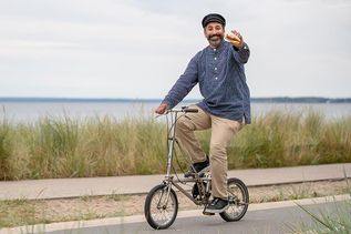 Freut sich ganz besonders auf seinen persönlichen Feiertag: „Fischbrötchenmann“ Ali Alam.